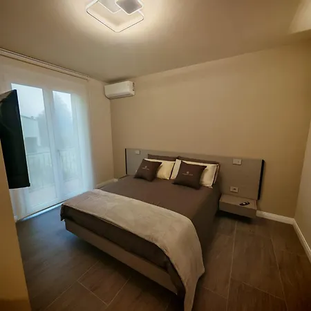 Il Giardino Delle Ninfe Ξενοδοχείο με διαμερίσματα Tuoro sul Trasimeno