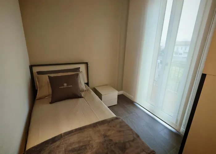 Il Giardino Delle Ninfe アパートホテル トゥオーロ・スル・トラジメーノ